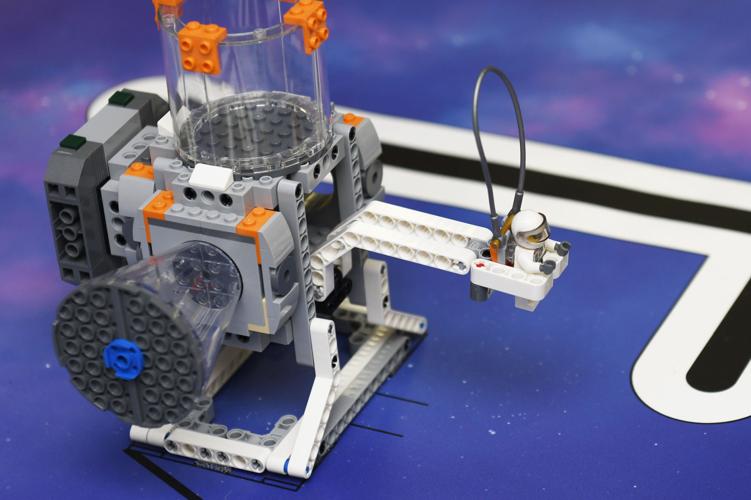 Rutland Robots go Teams head to Lego robot competition | Story | rutlandherald.com