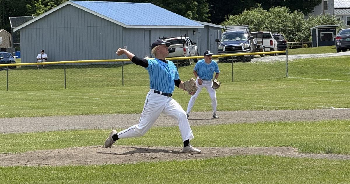 Post 13 pulls away in 8th