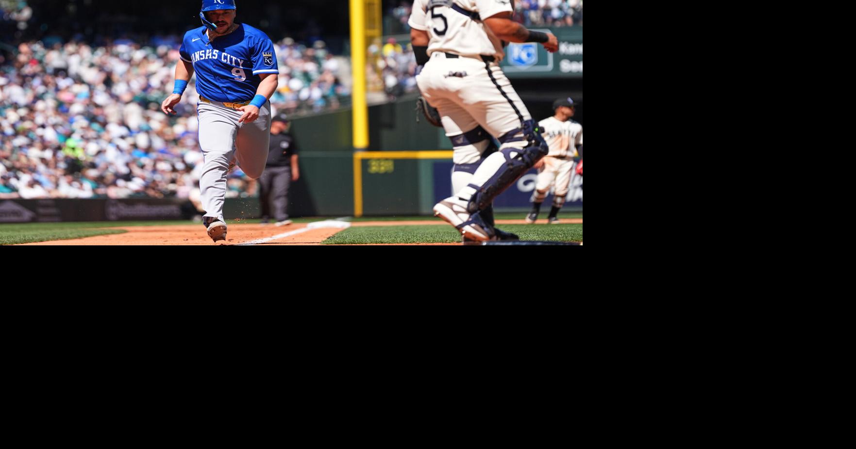 Royals hold Mariners to 4 hits for a 4-1 win and 3-game series sweep