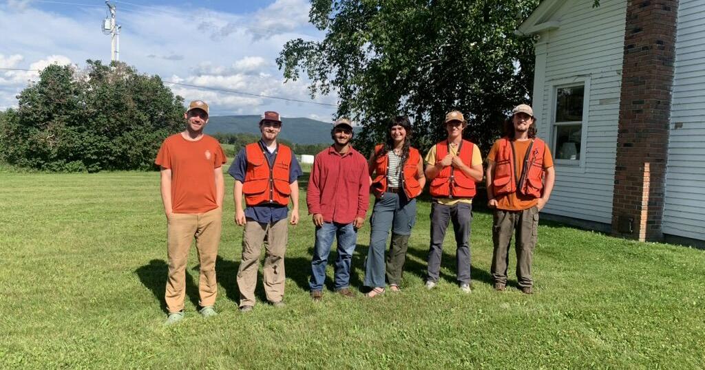Future foresters get experience in new Smokey House Center apprenticeship program