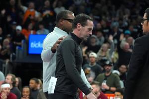 Cavaliers coach Kenny Atkinson fined $50K for actions following ejection in loss vs. Suns