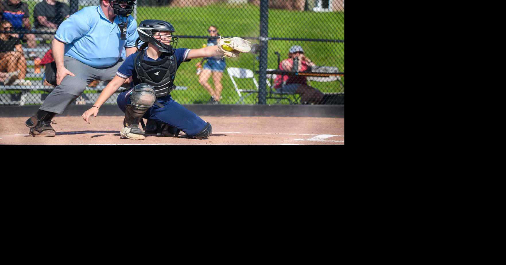 Slaters celebrate Sr. Day by edging rival Sports