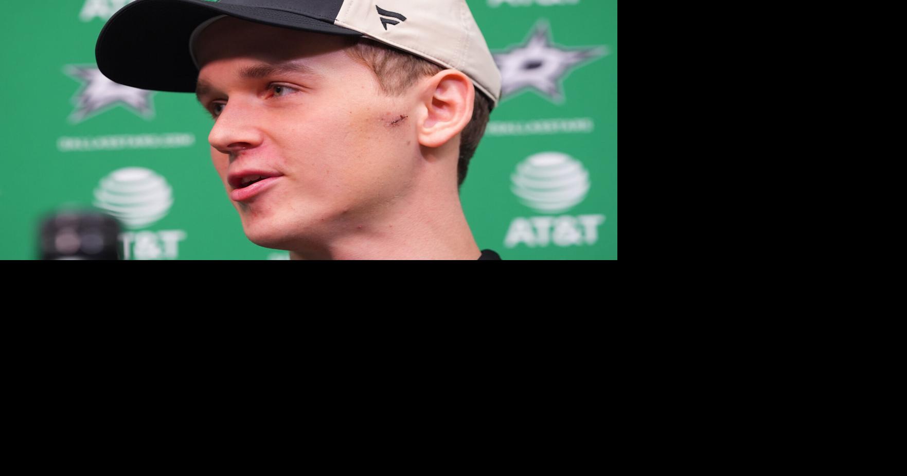 Lundkvist 'lucky' after blade to face while Stars top center Hintz tore hamstring in two spots