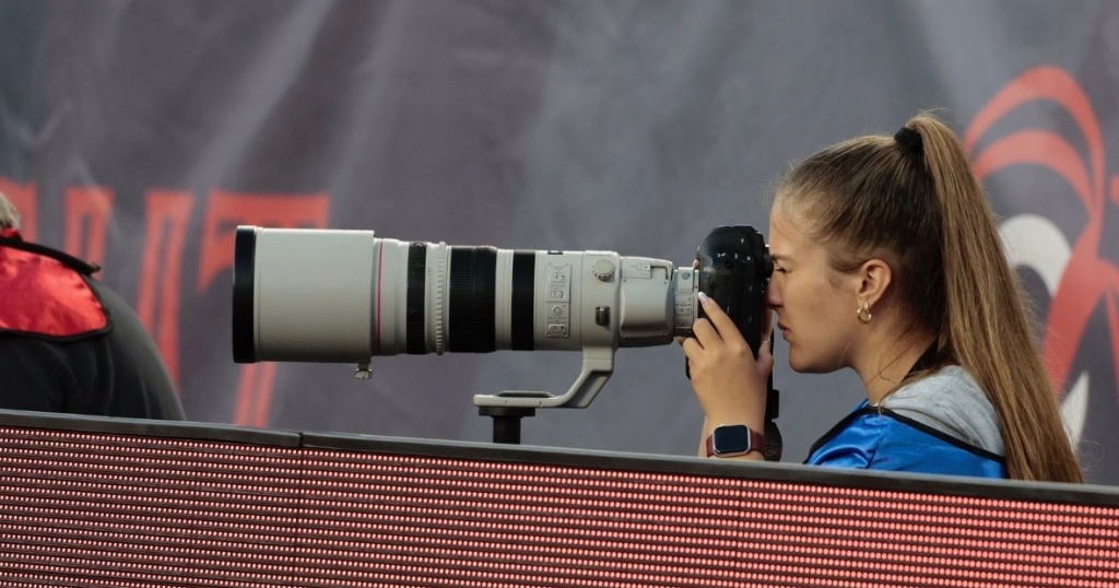 A shot at the pros: VTSU Castleton freshman is photographing professional sports teams