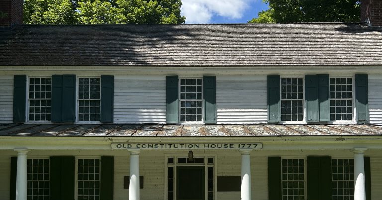 Vermont was an independent republic before becoming a state. What did life look like back then?
