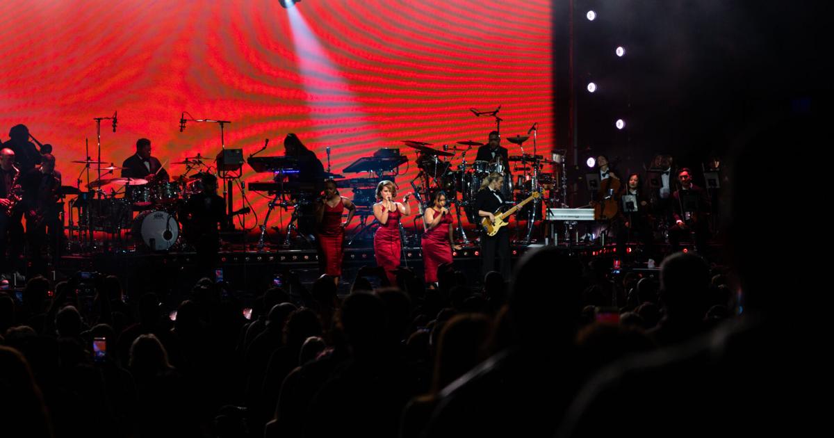 RAYE in Concert - Los Angeles | Ap | rutlandherald.com