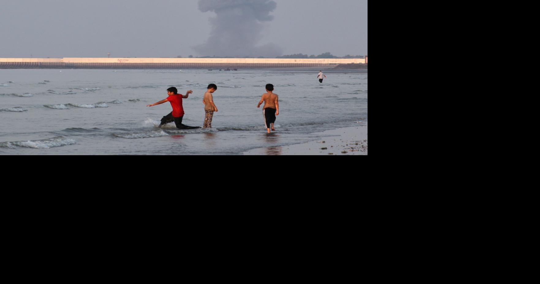 US reimposes its blockade on Iran after Tehran's attacks on ships in the Strait of Hormuz