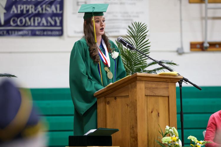 West Rutland graduates given advice Local News