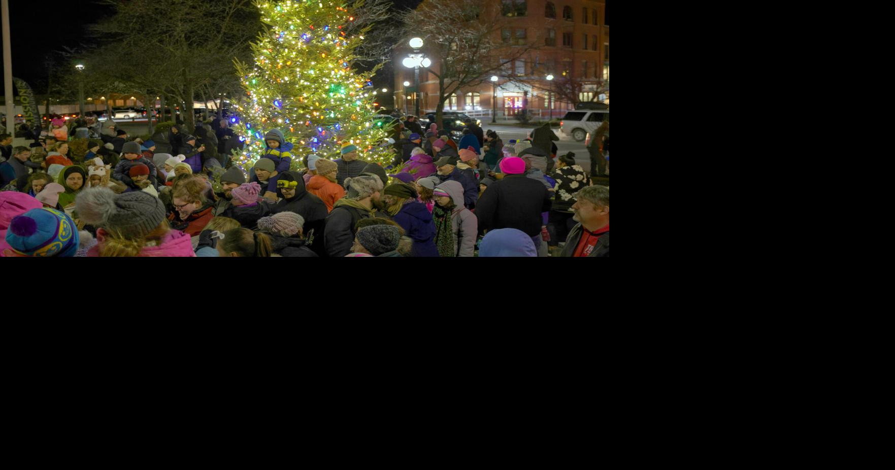 Gallery: Scenes from Downtown Rutland's Holiday Tree Lighting | Local ...