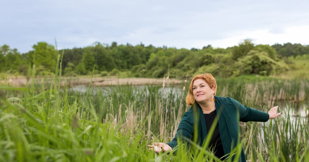 New gothic horror novel by Middlebury poet plays with sonnet structure