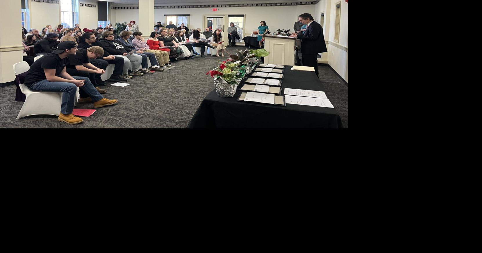 Rutland High School at Grove Street graduates 16 mid-year | Local News ...