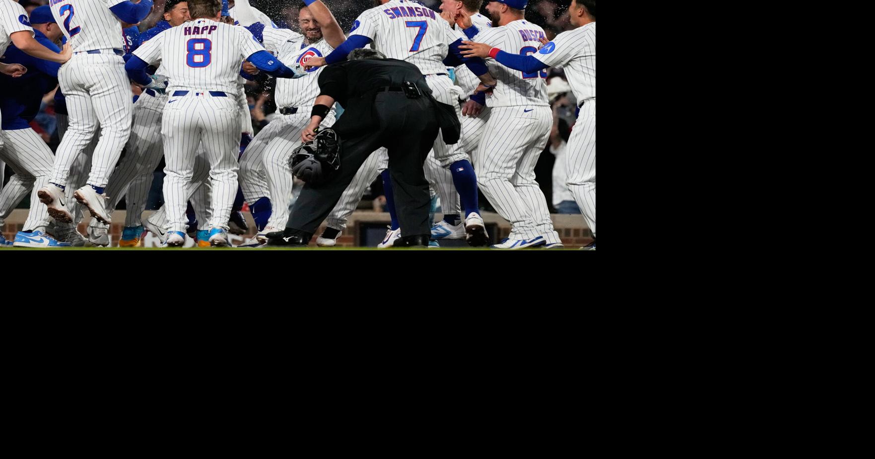 Michael Conforto comes through in a pinch as streaking Cubs rally in 9th for 5-4 win over Reds