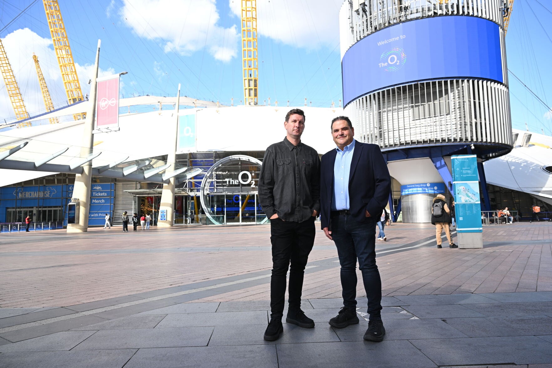O2 Formal Letters AEG and O2 Extend Landmark The O2 Naming Rights Partnership Until 2038 ...