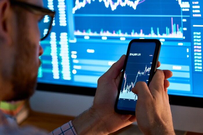 3 Signs You Shouldn't Be Handpicking Stocks