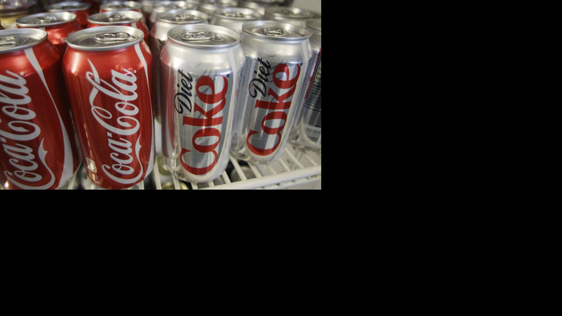 Diet soda by itself may not cause weight gain, study says ...