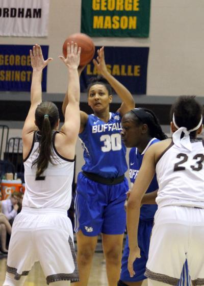 Freshman Hamilton Waiting Her Turn With Ub Women 8 2 Sports Salamancapress Com