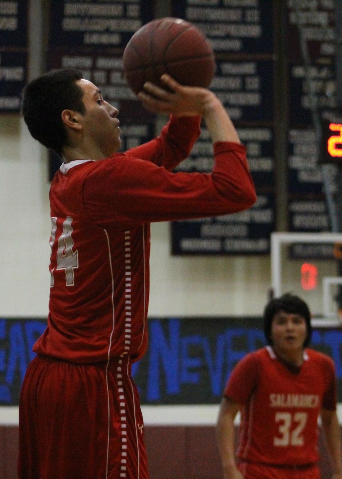 Chautauqua Lake Holds Off Salamanca In Class C Quarterfinals Sports Salamancapress Com