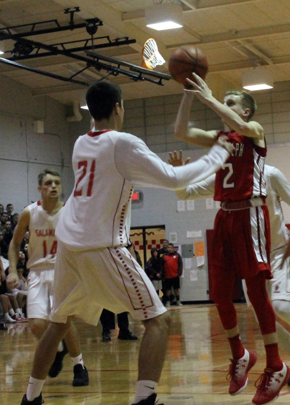 Randolph Denies Salamanca In Ccaa East Opener Sports Salamancapress Com