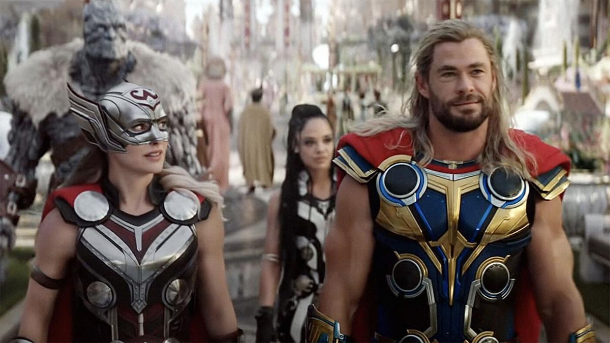 An Awkward Thor Joke Was Cut From Avengers: Endgame's Finale