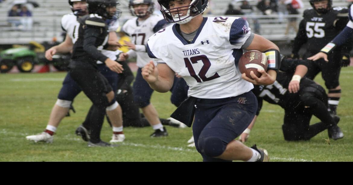 Titans share the ball with 6 different TD scorers in 430 win Sports