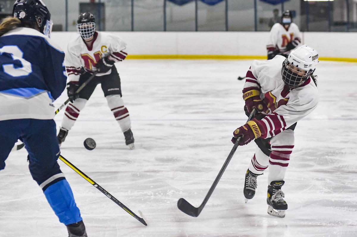 Peabody girls varsity hockey vs. Newburyport