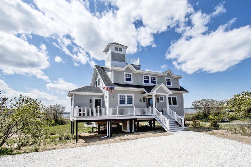Outstanding, customdesigned offering on Newburyport's Plum Island