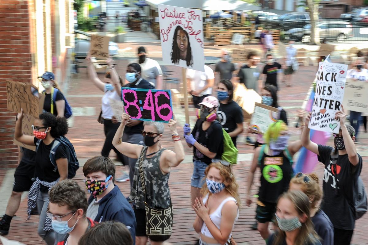 March and rally against mayor and Salem City Council