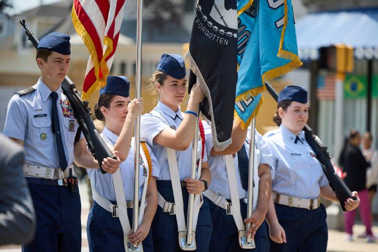 USS Constitution commander speaks at Peabody Memorial Day ceremony