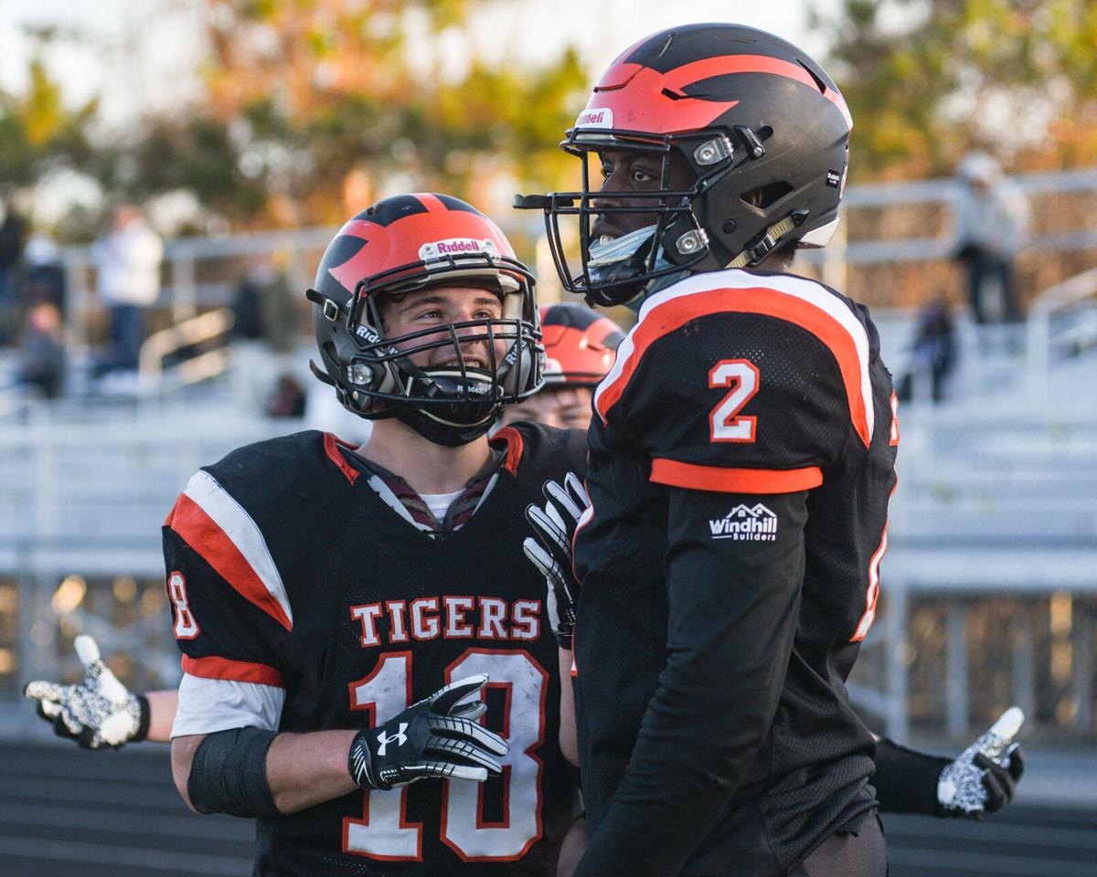 Ipswich High varsity football vs. Lynnfield