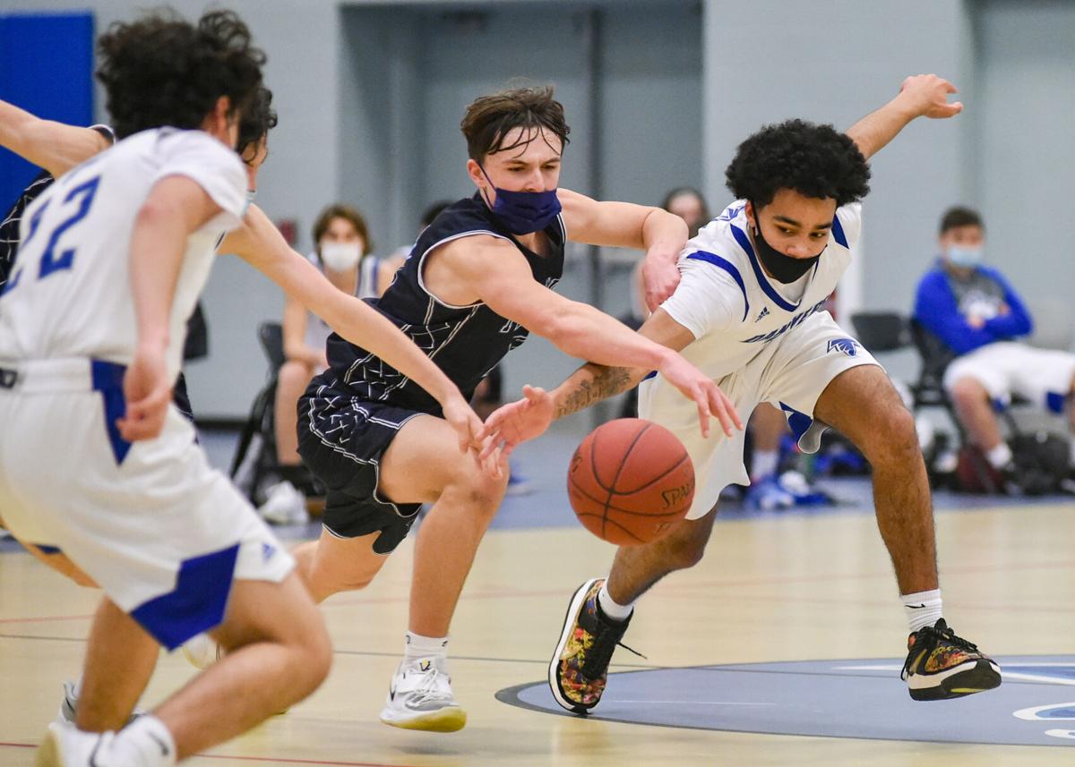 Peabody at Danvers boys varsity basketball