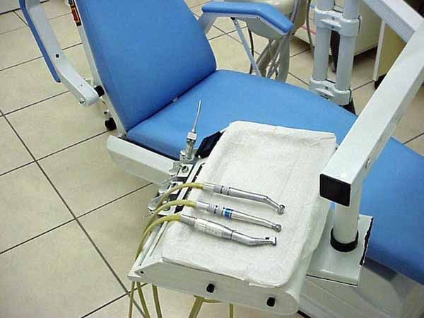 14. Dental assistants.jpg