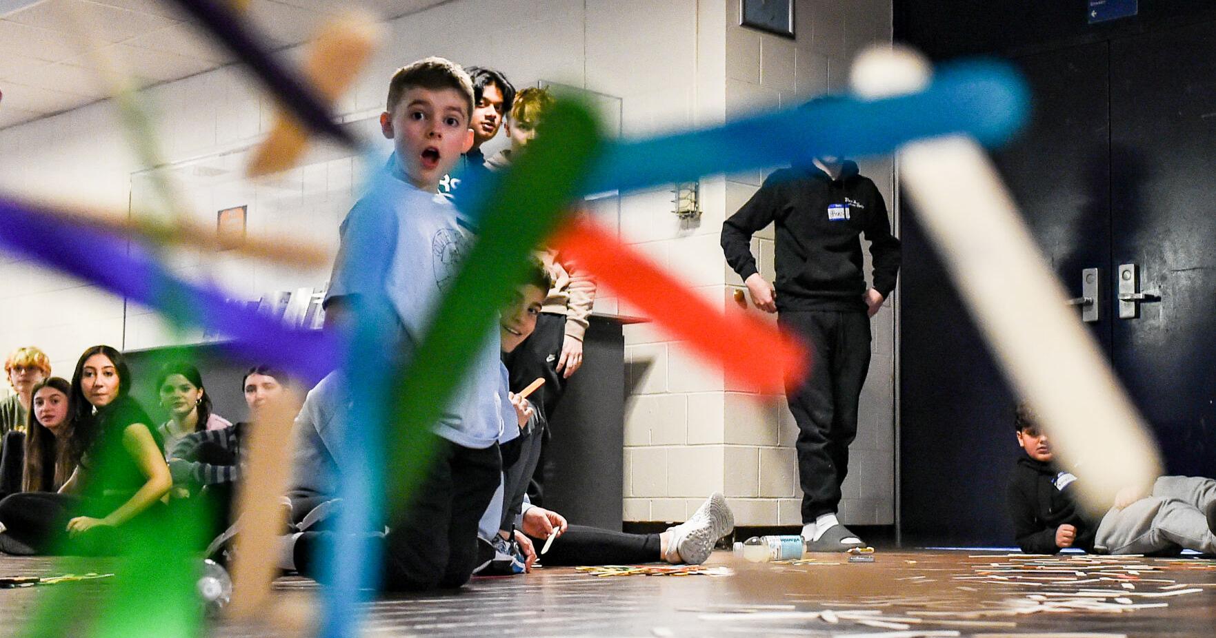 Peabody STEM NHS students team up for science fun - Vimarsana News