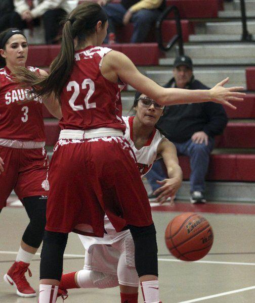 Salem Girls Basketball Hoping Battle Tested New Coaches Give Team