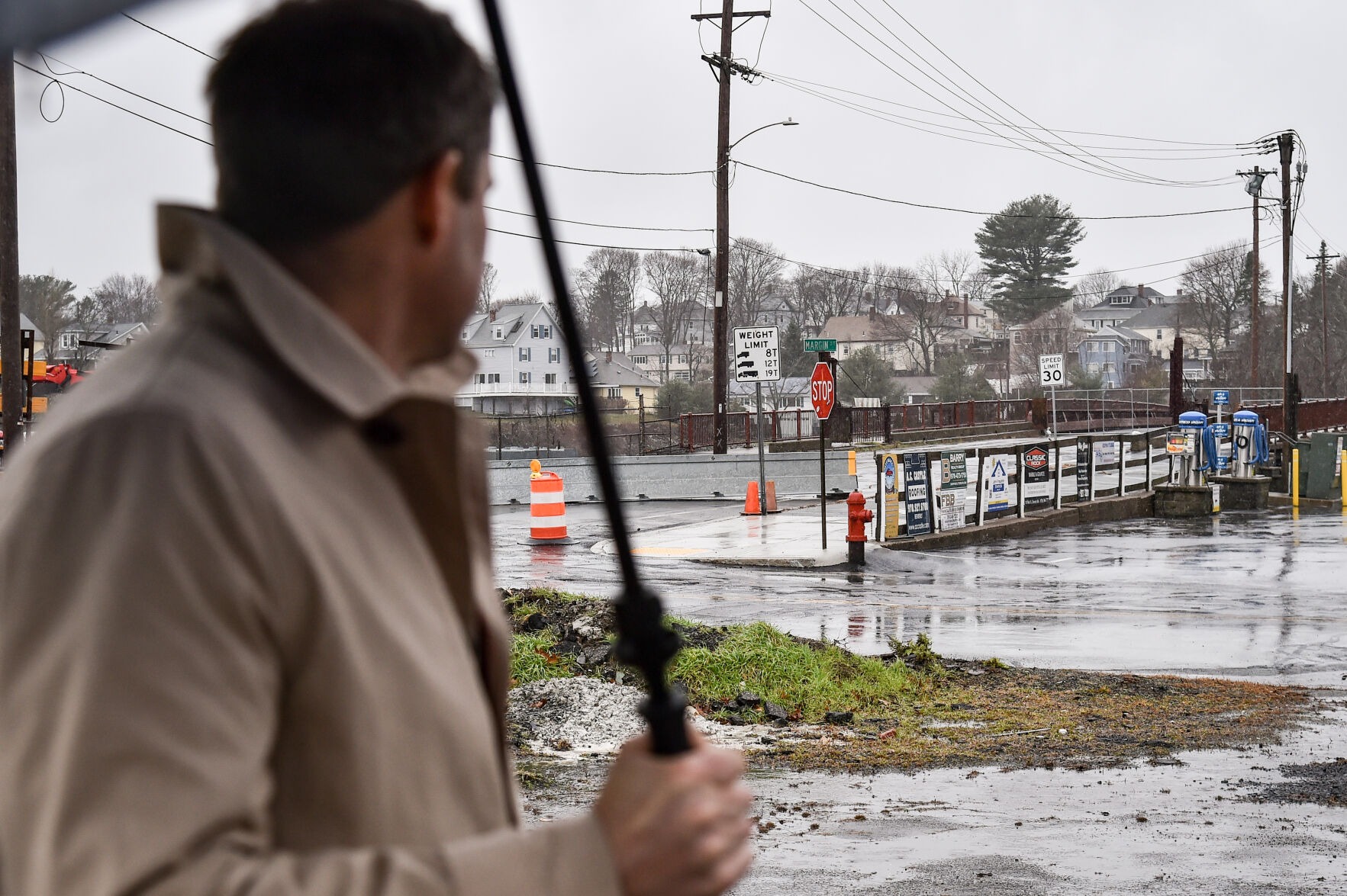 HallWhitaker Bridge problem reaches halls of Congress News