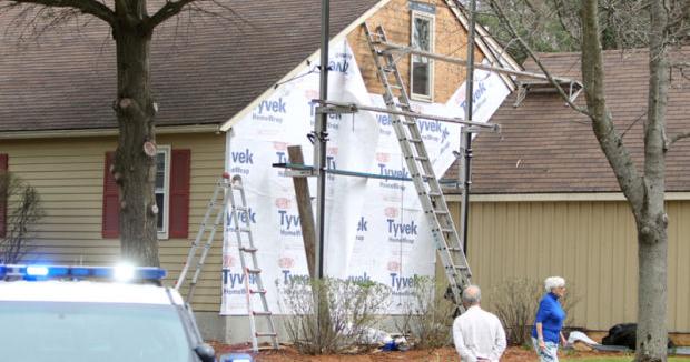 Two injured in fall from scaffolding | Local News | salemnews.com