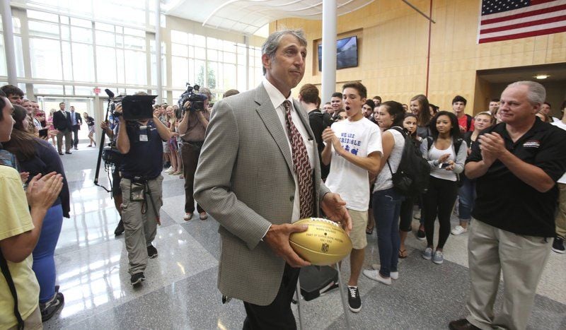 A Falcon first: Danvers High welcomes back football great Bavaro, Local  News