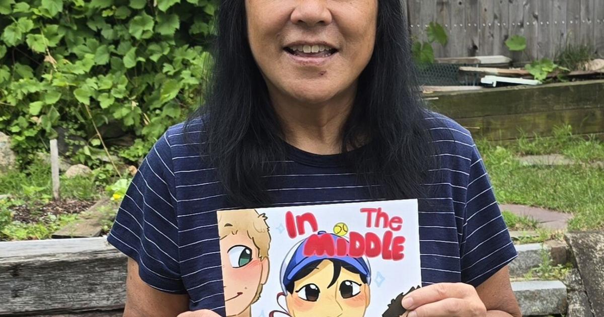 Former Gordon College coach finds herself in the 'Middle' of endearing children's sports book