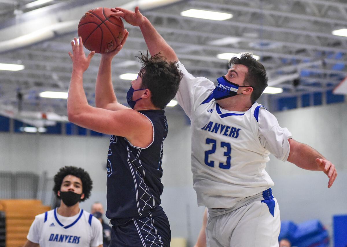 Peabody at Danvers boys varsity basketball