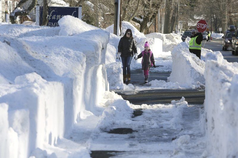 Salem, Hamilton-Wenham only school districts that stayed closed Thursday