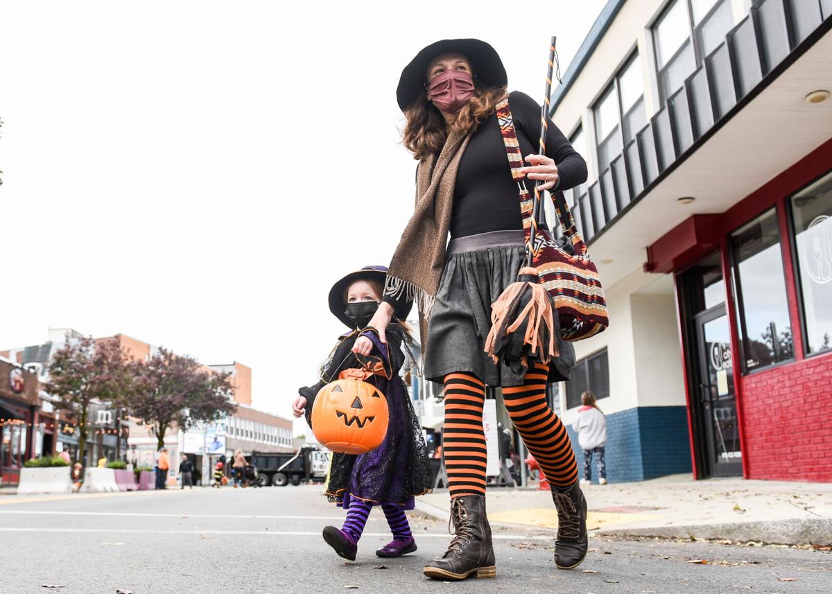 Annual Beverly Downtown Trick or Treat event