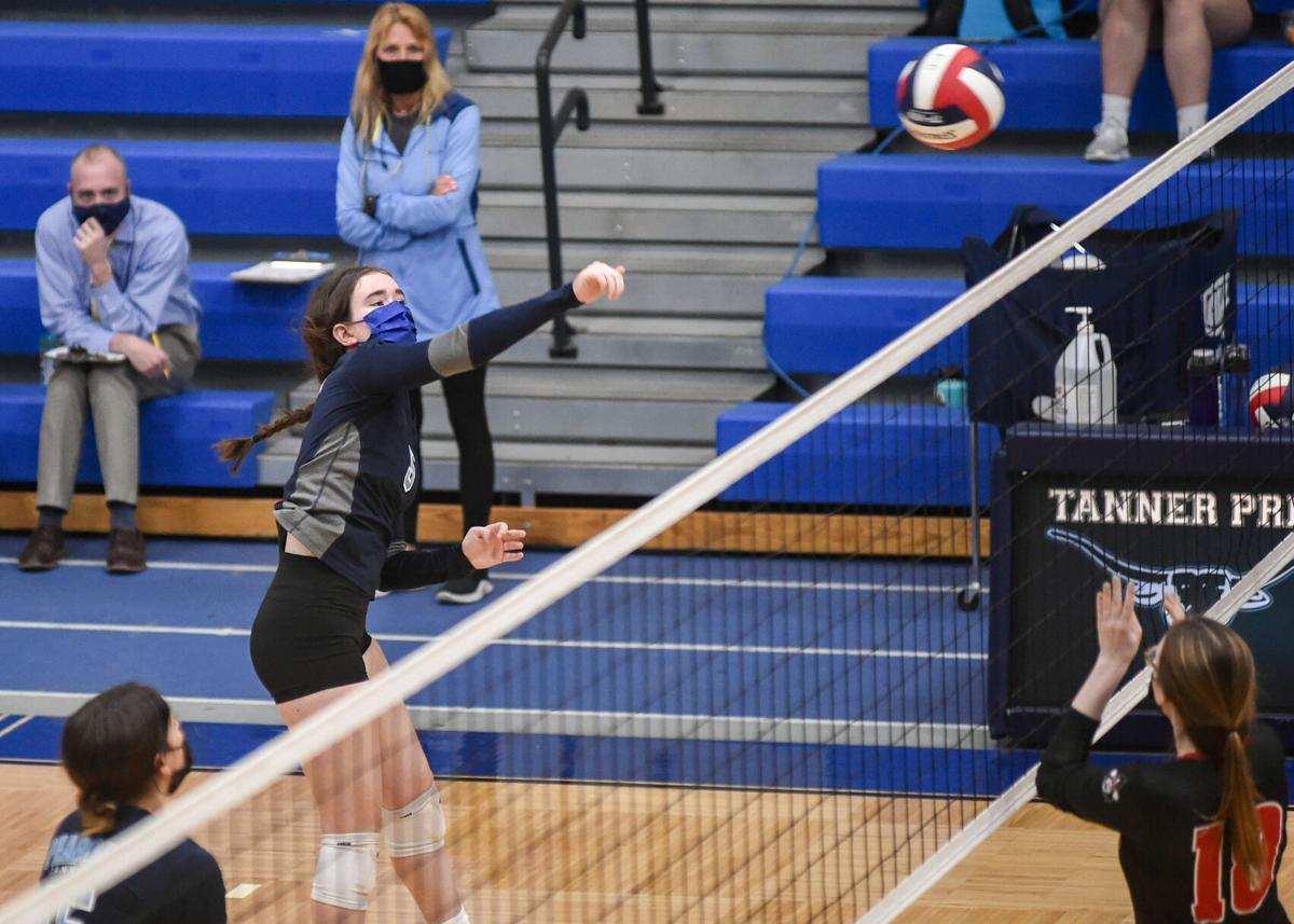 Salem at Peabody girls varsity volleyball game