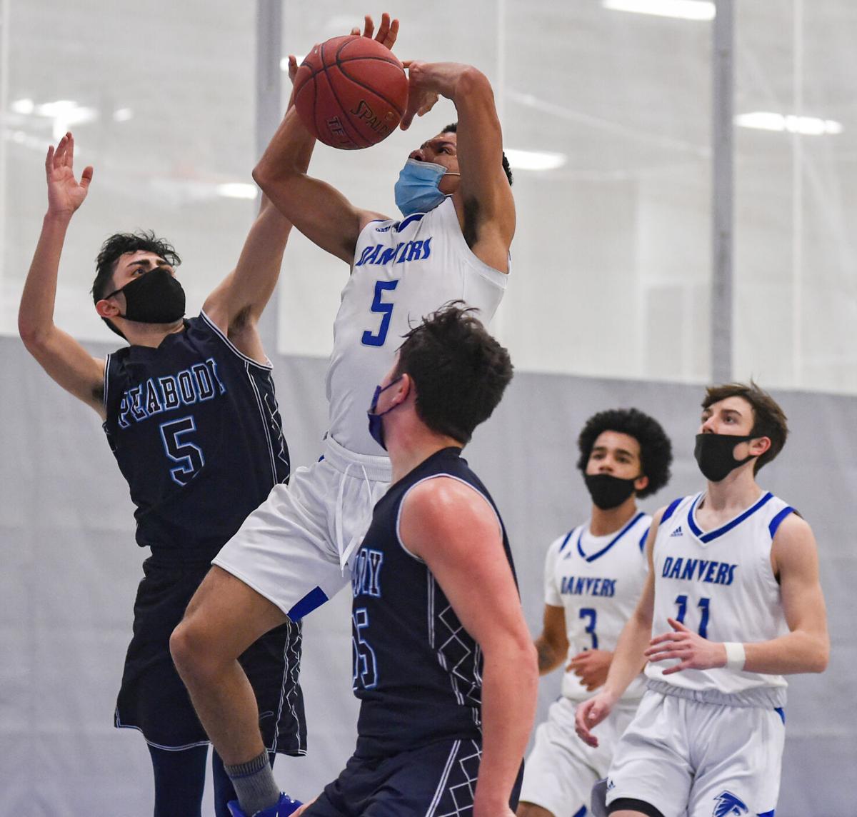 Peabody at Danvers boys varsity basketball