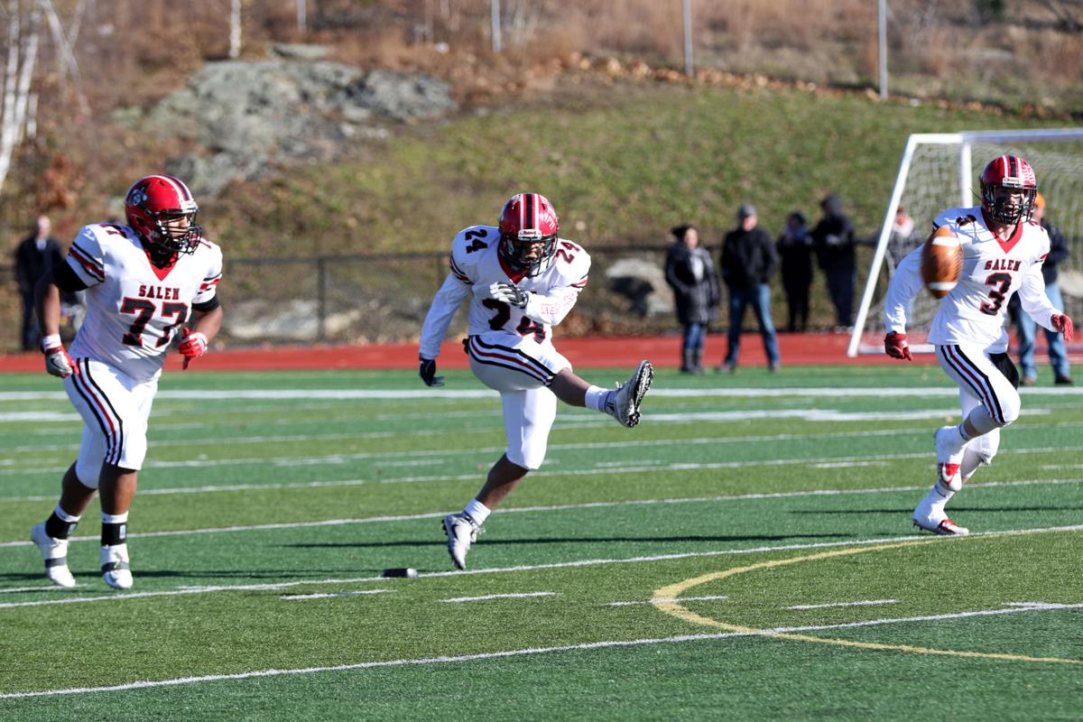 PHOTOS Salem Witches Triumph Over Beverly Gallery