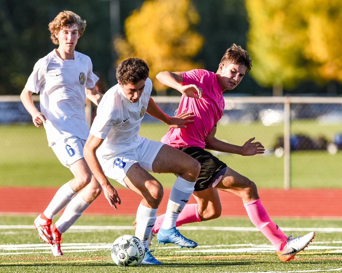 Beverly and Acton-Boxborough boys soccer