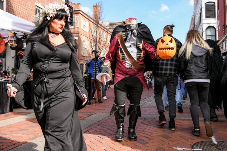 SLIDESHOW 2022 Halloween festivities in Salem Gallery