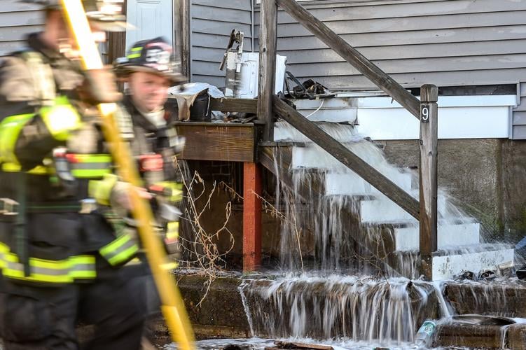 SLIDESHOW A house catches on fire in Beverly Community