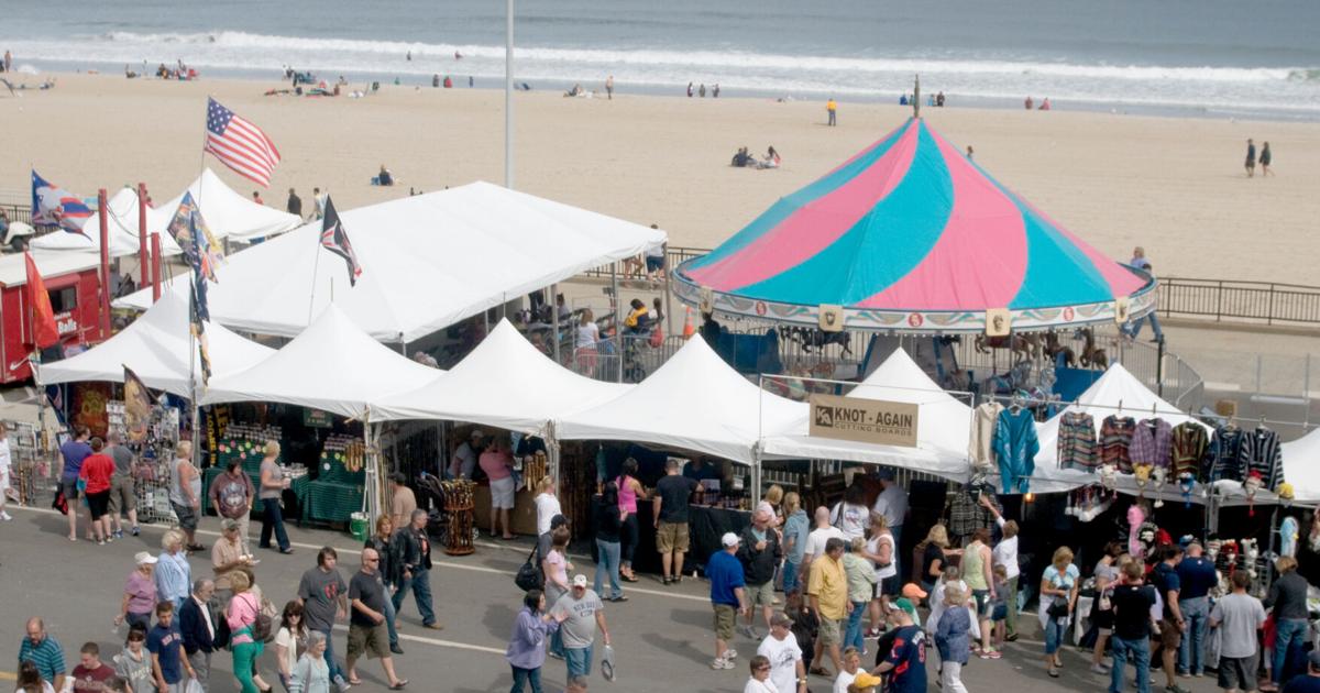 SUMMER FUN: From fireworks to music galore at Hampton Beach ...