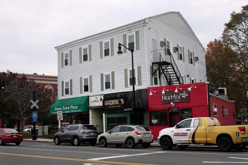 Mayor eyes site in Peabody Square for statue, park Local News