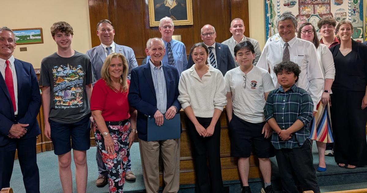 Beverly High robotics club gets $70K in funding from famous inventor