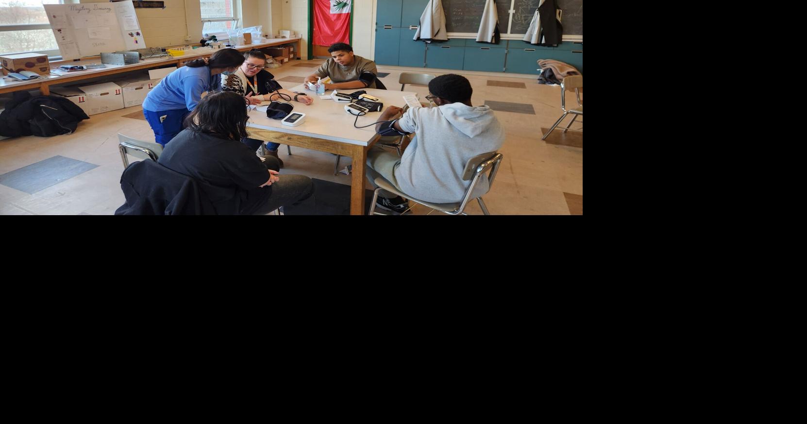 'Medical Detectives': Salem students observe hands-on screening procedures, healthy habits